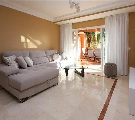 Terracota Apartment Estepona
